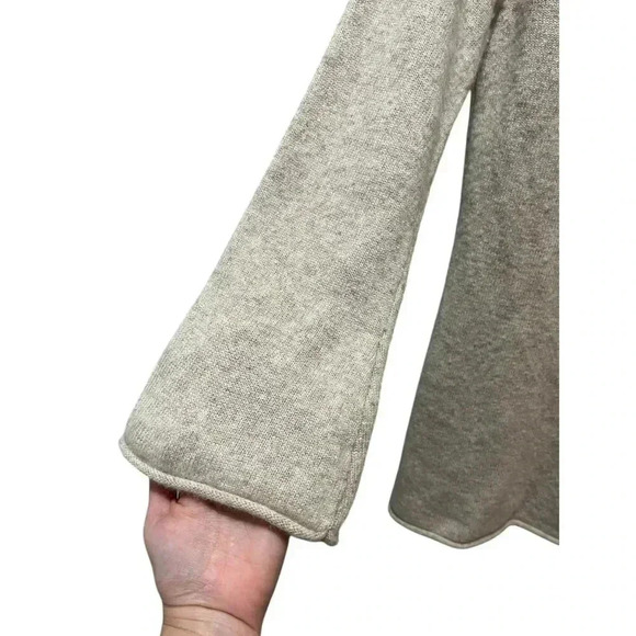 A Loves A Turtleneck Beige Wool Cashmere Blend Long Sweater Medium Long Sleeves - Picture 7 of 8